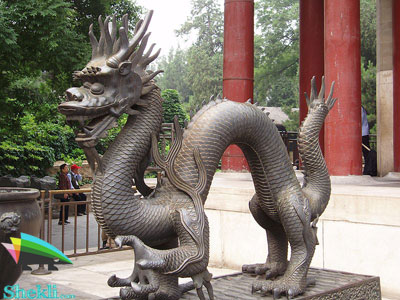مجسمه اژدها در چین